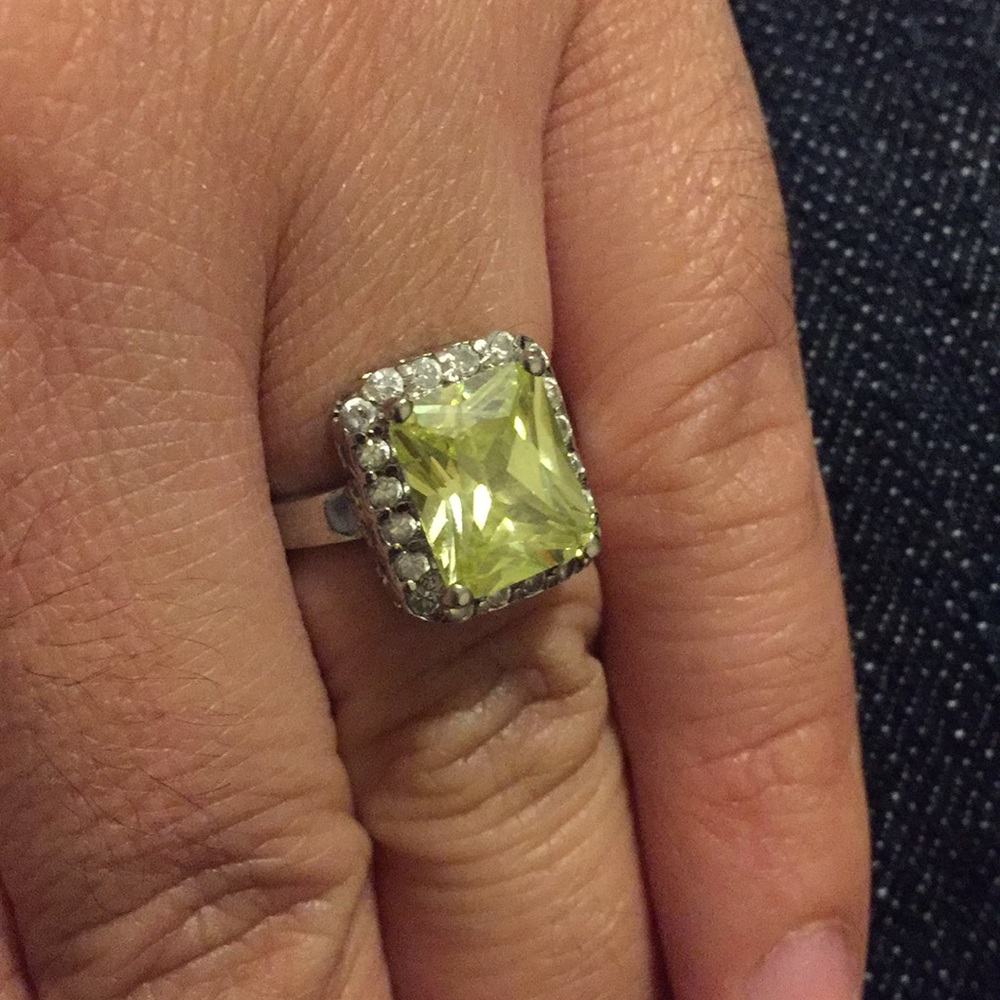 Yellow diamond ring